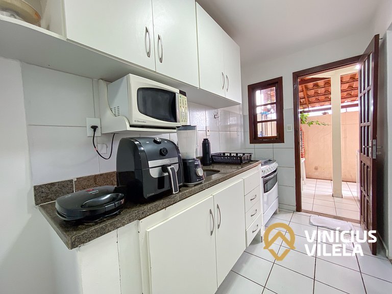 Casa com 3 suítes ambas com ar condicionado e TV, sala clima