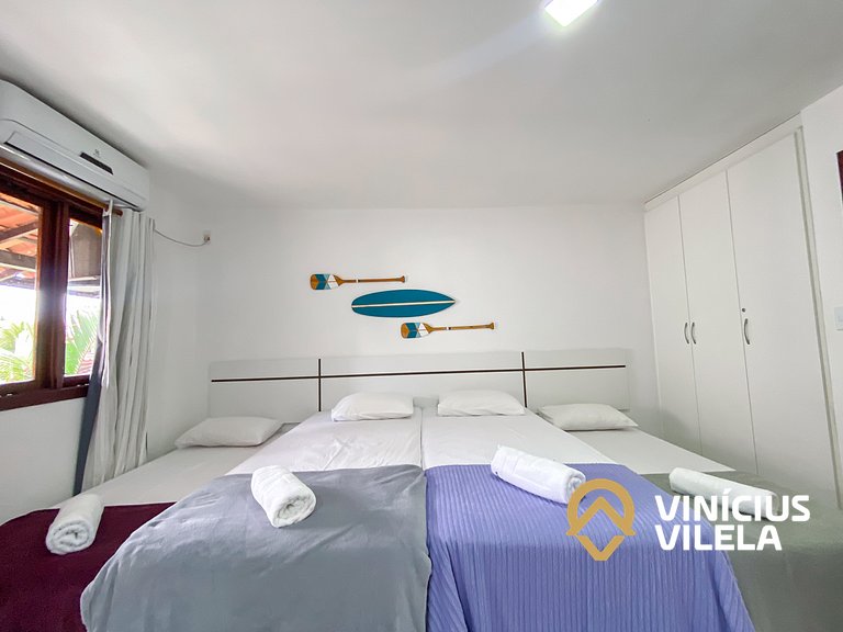 Casa com 3 suítes ambas com ar condicionado e TV, sala clima