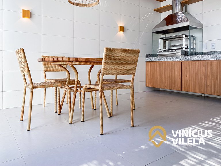 Apê Térreo 2Q prox. a praia de Taperapuã (Axé Moi)