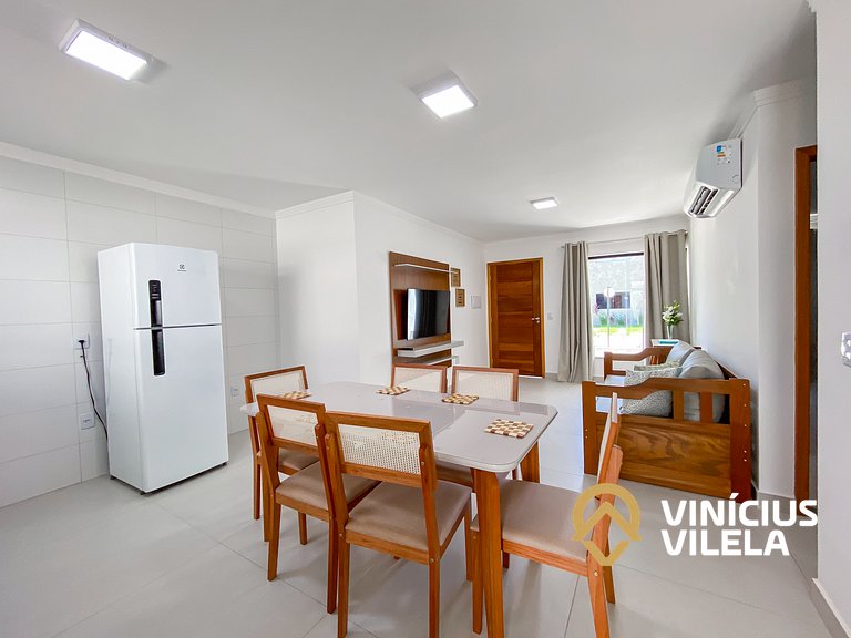 Apê Térreo 2Q prox. a praia de Taperapuã (Axé Moi)