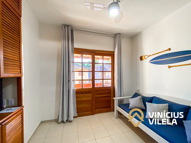 Apto pav. superior 1 quarto frente praia Taperapuã