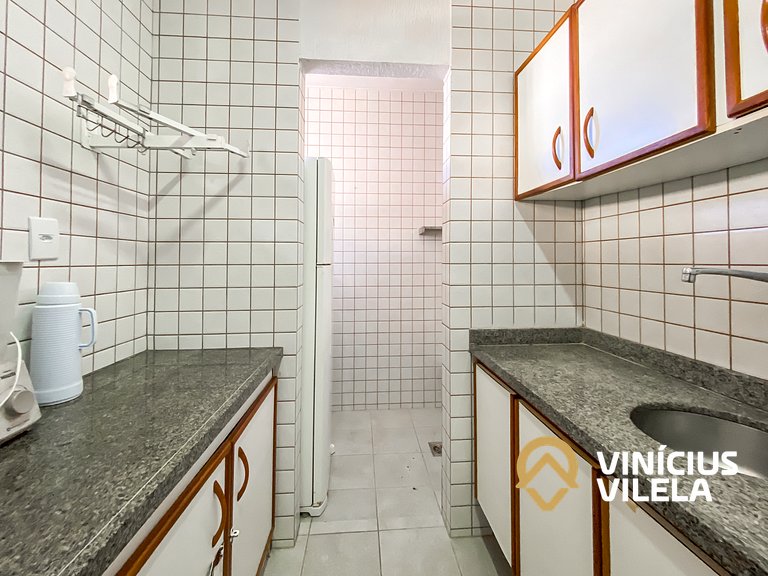 Apartamento frente mar em Taperapuã com piscina