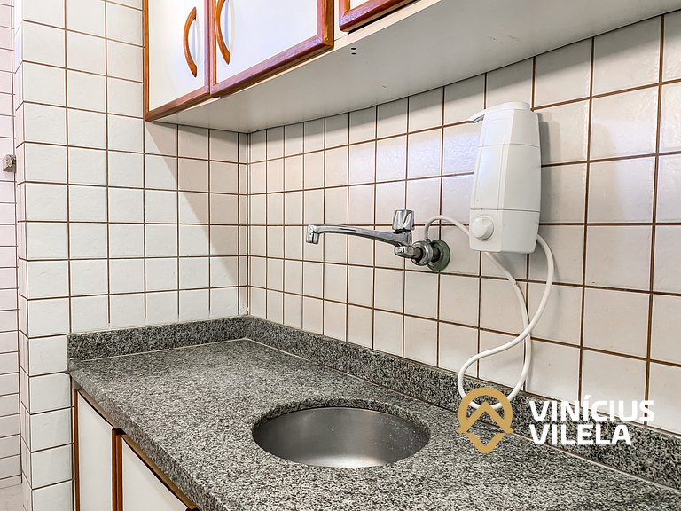 Apto pav. superior 1 quarto frente praia Taperapuã