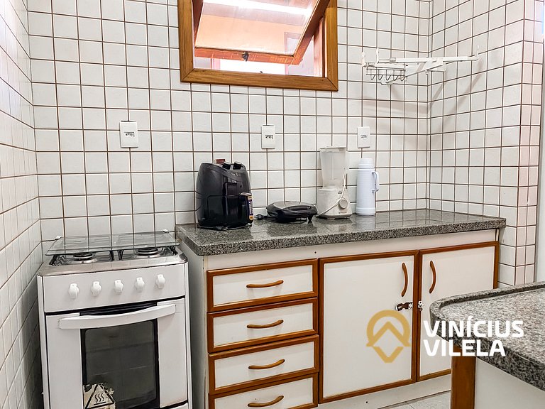 Apto pav. superior 1 quarto frente praia Taperapuã