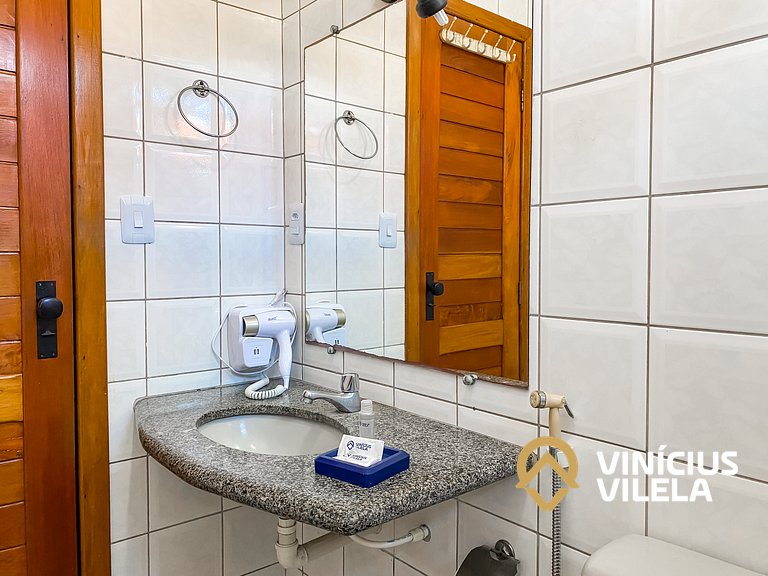 Apto pav. superior 1 quarto frente praia Taperapuã