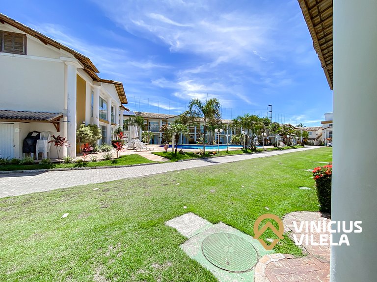 Flat térreo com 1Q a aprox. 400m Praia Taperapuã