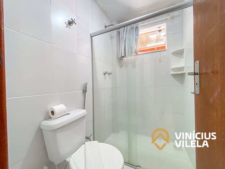 Flat térreo com 1Q a aprox. 400m Praia Taperapuã