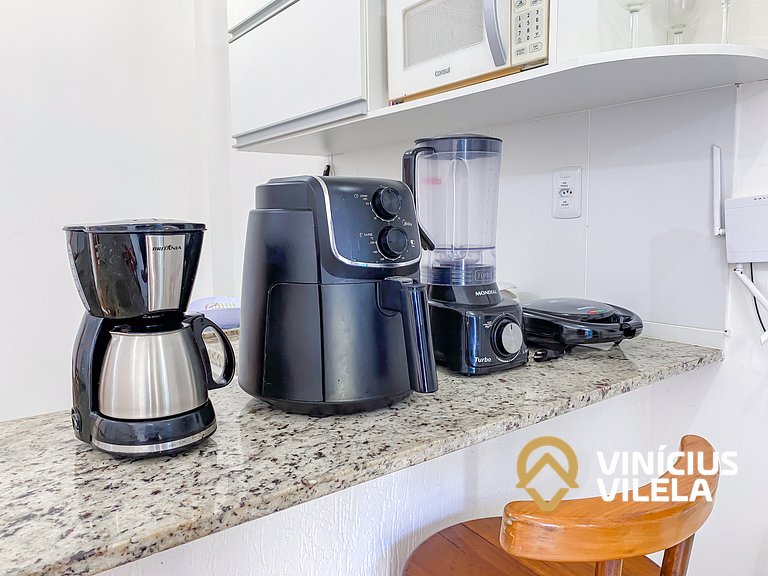 Flat térreo com 1Q a aprox. 400m Praia Taperapuã