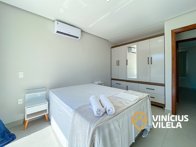 Apto 2Q + Ar condicionado próximo a praia do Mutá