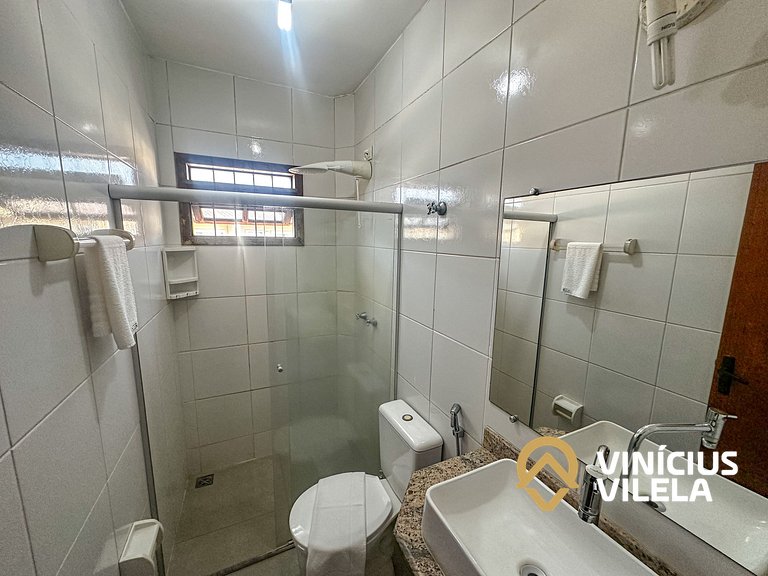 Duplex 2 suítes (com ar), cond. com piscina, sauna