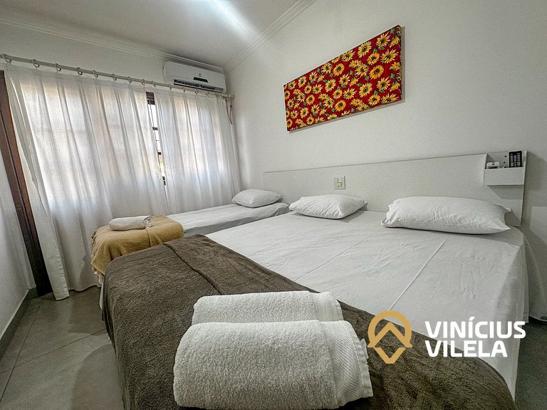 Duplex 2 suítes (com ar), cond. com piscina, sauna