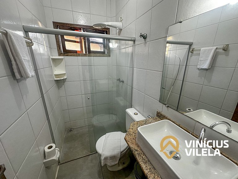 Duplex 2 suítes (com ar), cond. com piscina, sauna