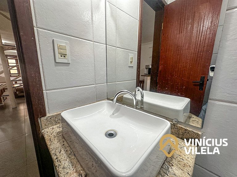 Duplex 2 suítes (com ar), cond. com piscina, sauna