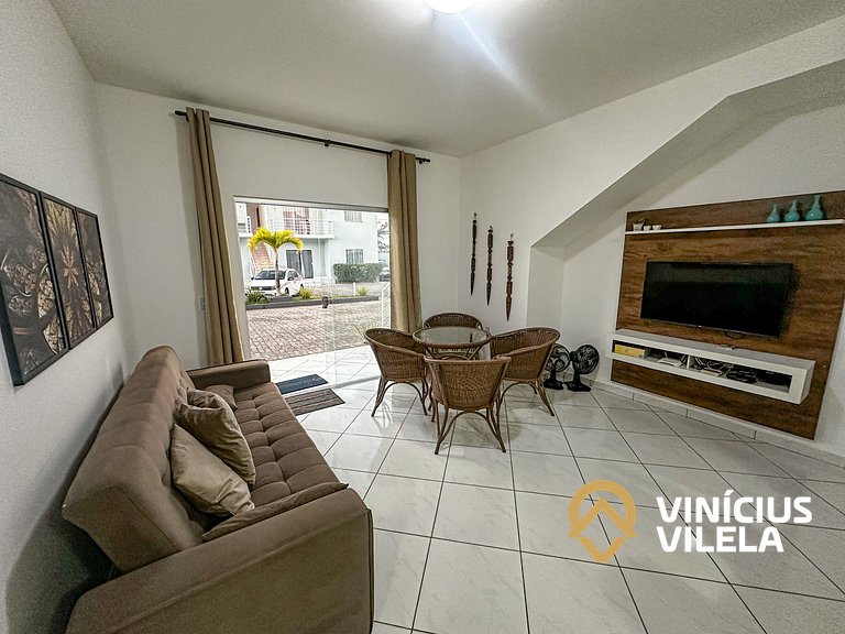 Apê Terreo 2Q+AR prox. Barraca Gaúcho(com piscina)