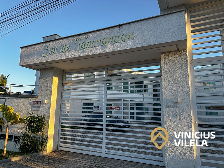 Apto 2Q a 50m da praia de Taperapuã, com piscina, pavimento