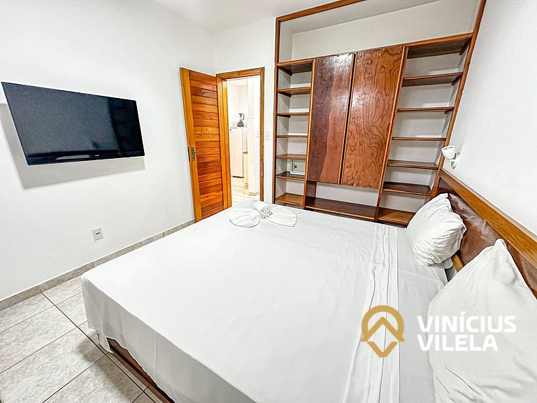 Flat 1 com quarto frente praia de Taperapuã