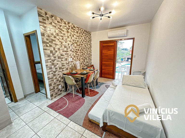 Flat 1 com quarto frente praia de Taperapuã