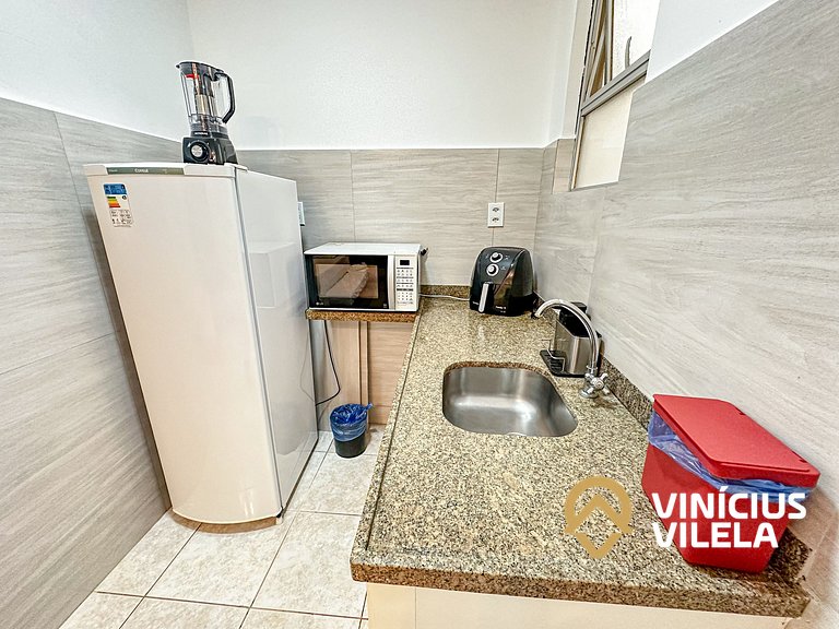 Flat 1 com quarto frente praia de Taperapuã