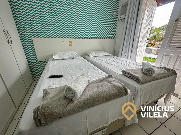 Apê 2Q cond. com piscina prox ao Axé Moi