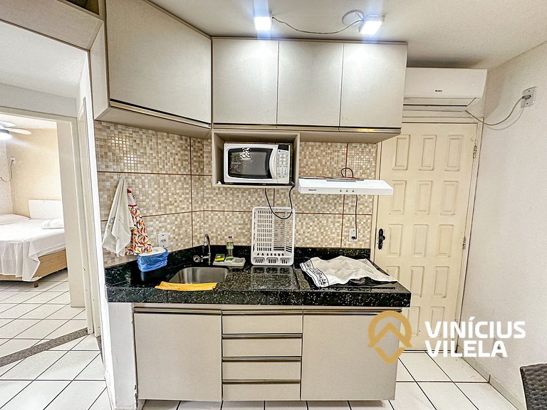 Apê 2Q cond. com piscina prox ao Axé Moi