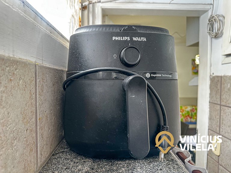Apê 2Q cond. com piscina prox ao Axé Moi