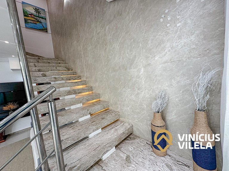 Casa com Piscina Privativa a 100m da Praia