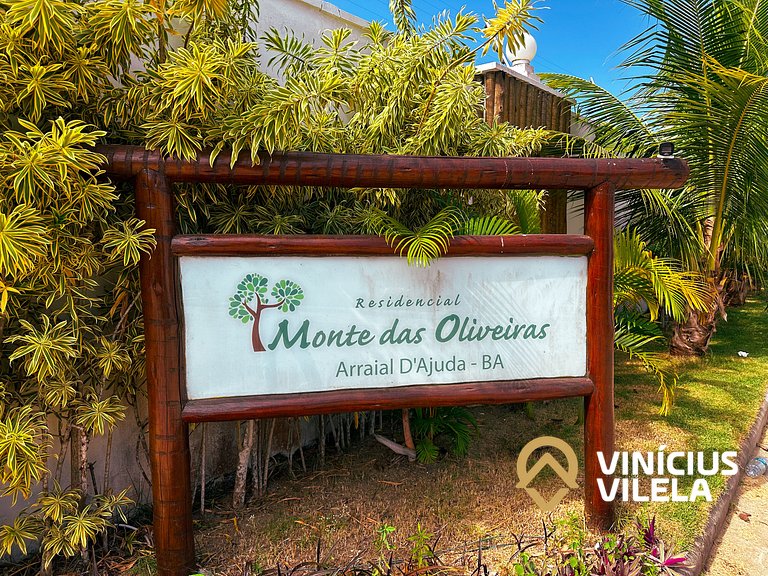 Casa toda climatizada com 2 suítes, gourmet privativo e inte