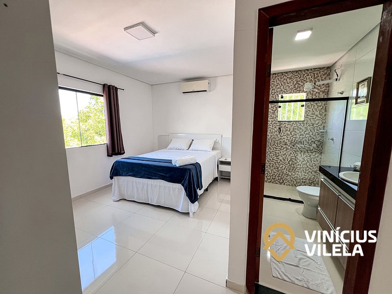 Apto 2Q  prox. a pria de Taperapuã (Vista piscina)